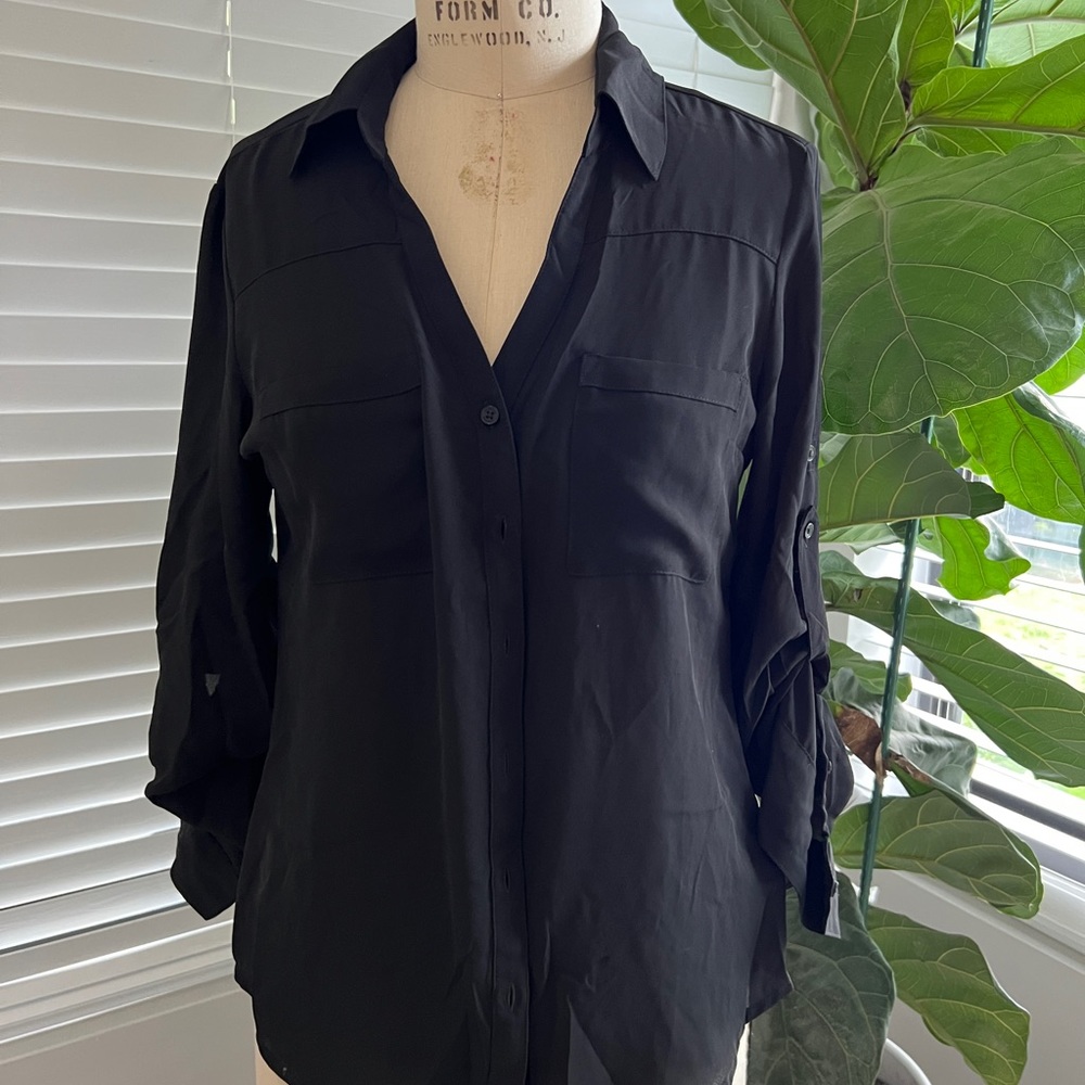 Black express blouse